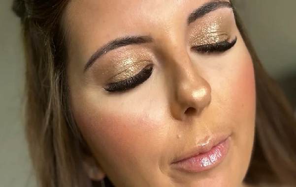 Glam Makeup with Sparkle Eyes